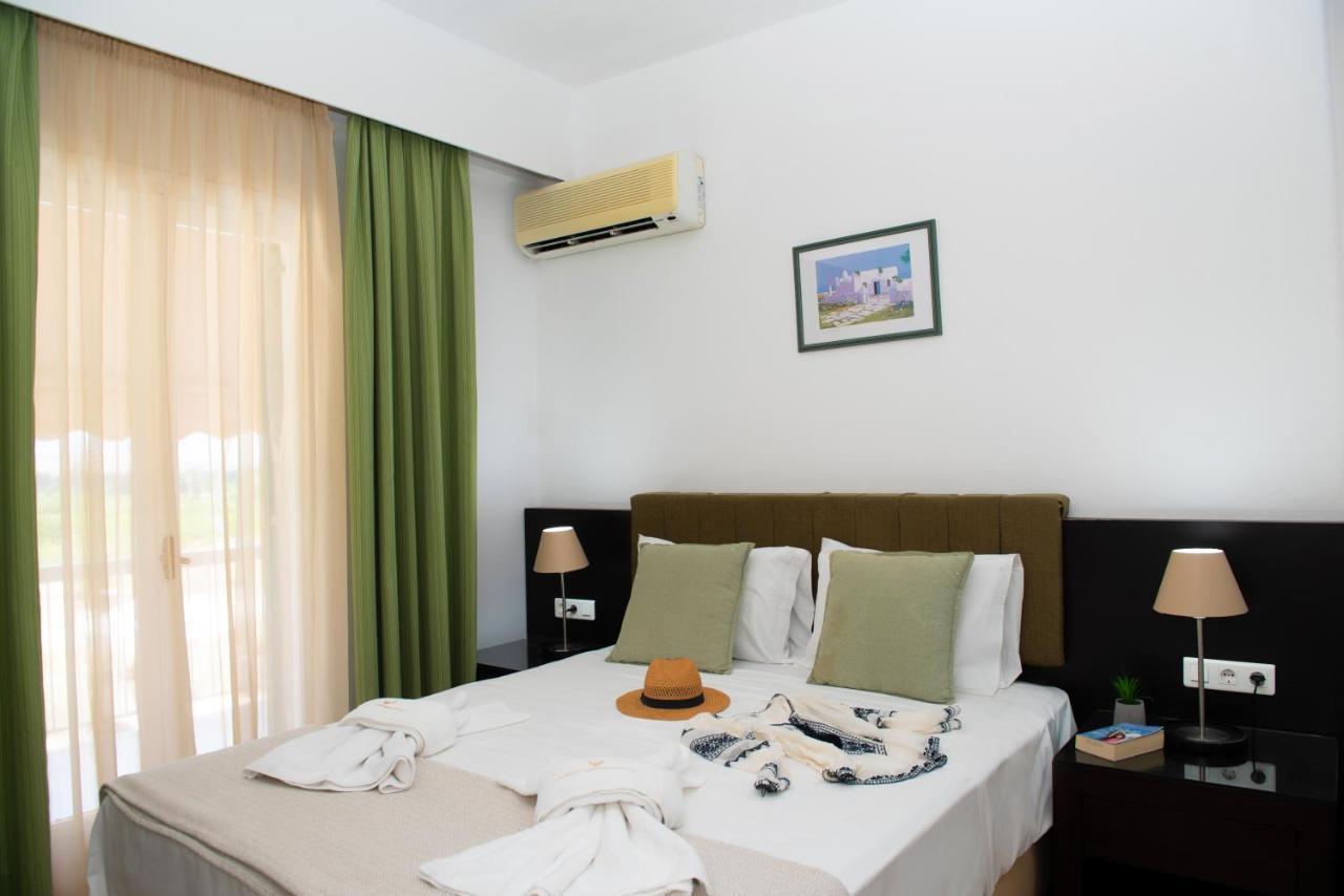 Villa Lilly Tolón Dış mekan fotoğraf