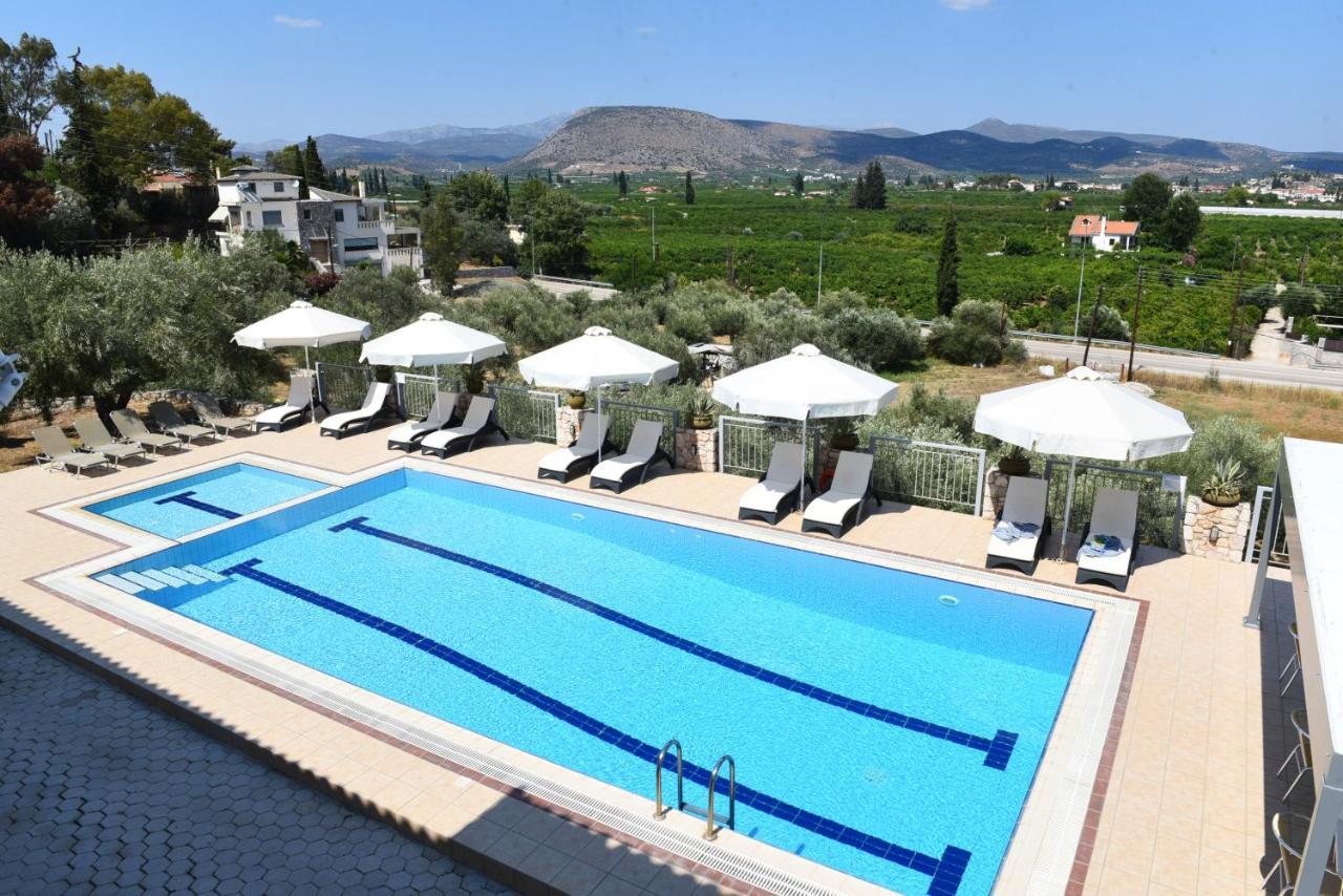 Villa Lilly Tolón Dış mekan fotoğraf