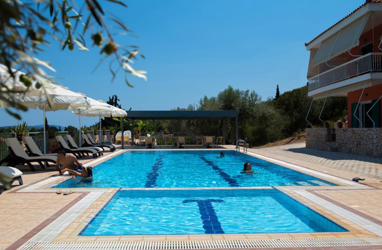 Villa Lilly Tolón Dış mekan fotoğraf
